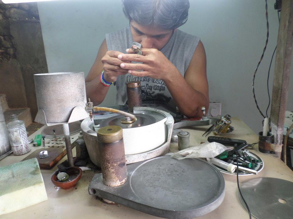 Rathna Gems Halt Ξενοδοχείο Ratnapura Εξωτερικό φωτογραφία